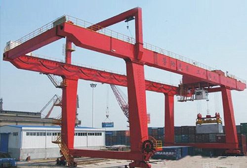 Rail mounted container gantry crane