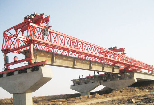 Highway truss type beam launcher 